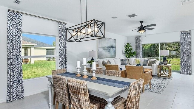 Photo - 13341 Tropical Breeze Wy