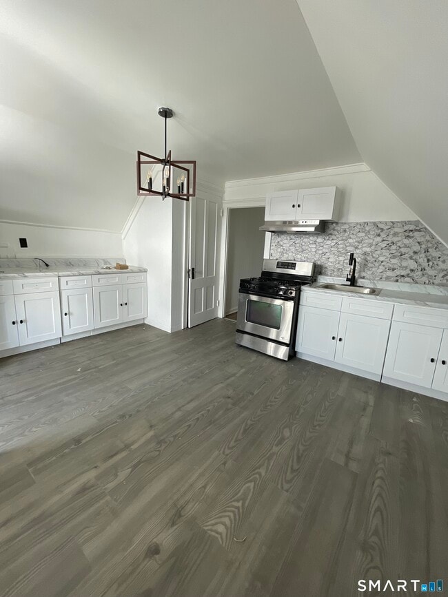 Building Photo - 69 W Liberty St Unit 3