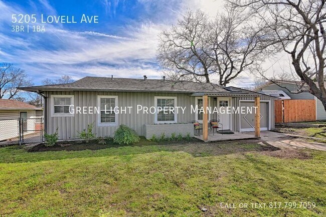 Photo - 5205 Lovell Ave