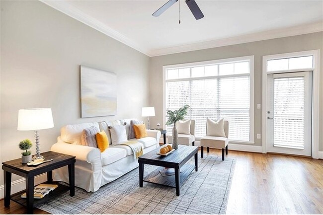 Photo - 5408 Glenridge Cove NE