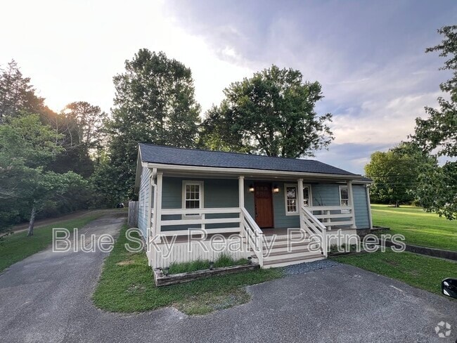 Building Photo - 7209 Washington Pike Rental