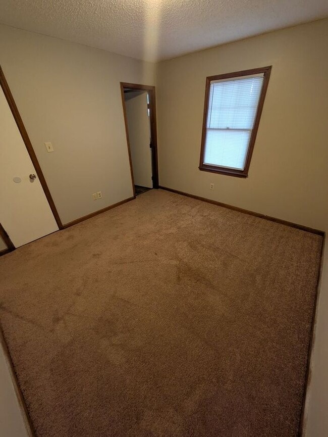 Photo - 1BD/1BA Unit at Westmont Apartments in Hickory