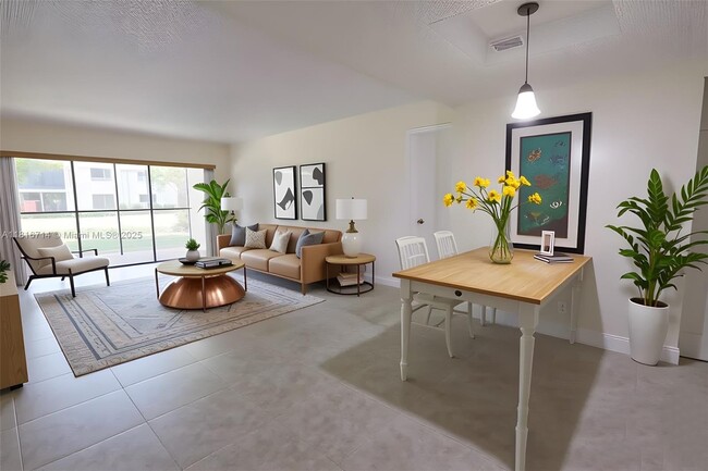 Photo - 491 Racquet Club Rd Unidad 113 Rental