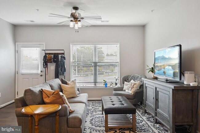 Photo - 557 Leftwich Ln