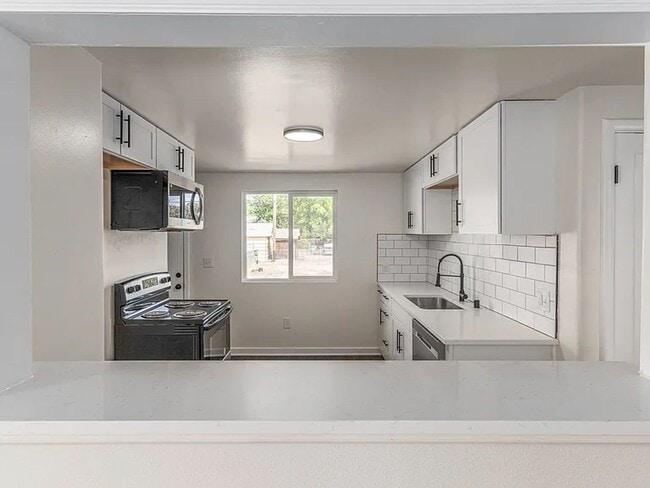 Photo - Charming, Updated 3 Bed Spokane Home with/...