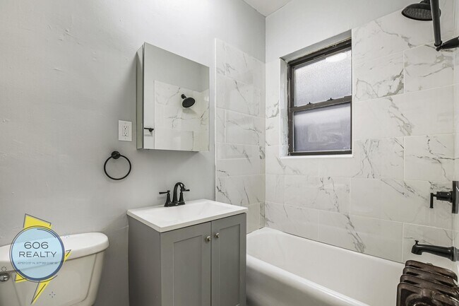 Photo - 5250 S Drexel Ave Unit 3W