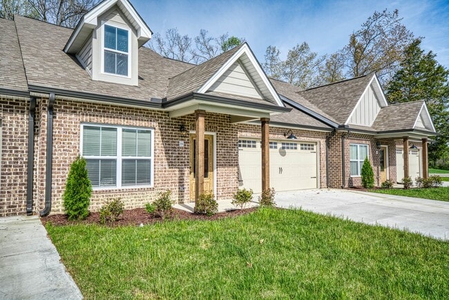 Photo - 218 Baylor Ct House