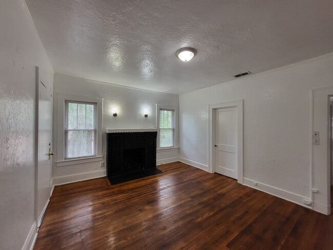 Photo - 4548 Notter Ave Unidad 4550