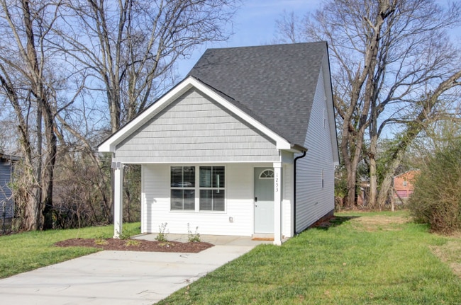 Building Photo - 1253 Dodd St