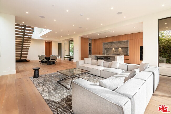 Photo - 6132 Maryland Dr