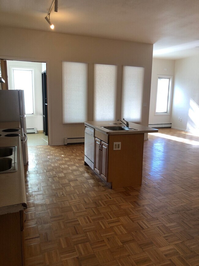 Photo - 1020 S College Ave Unit 1020 S College Ave  A