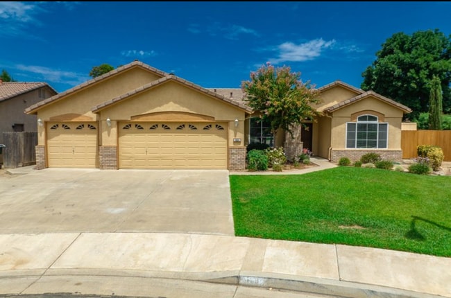 Building Photo - # Bedroom 2 Bath Home