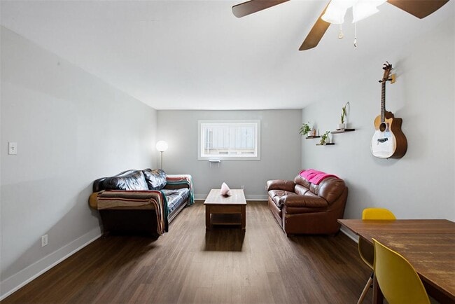 Photo - 3815 Guadalupe St Unidad 208