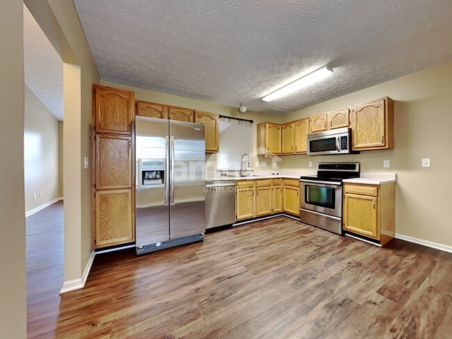 Photo - 72 Shawnee Ct