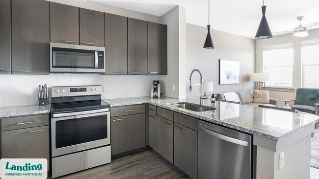 Photo - 6107 E Riverside Dr Unidad 484