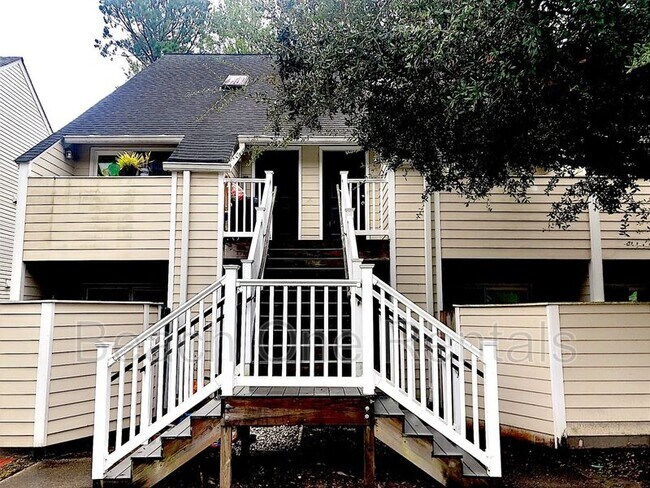 Photo - 416 Cambridge Cir Condo Unit H3