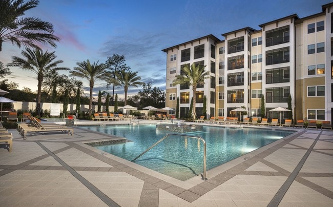 Photo - Drake MidTown