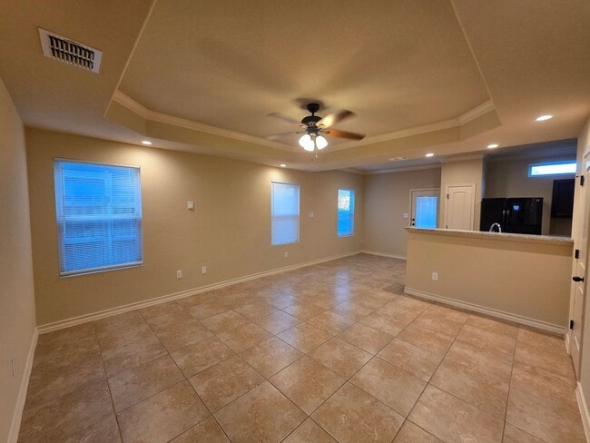 Photo - 6838 Lakeview Dr. Unidad 101