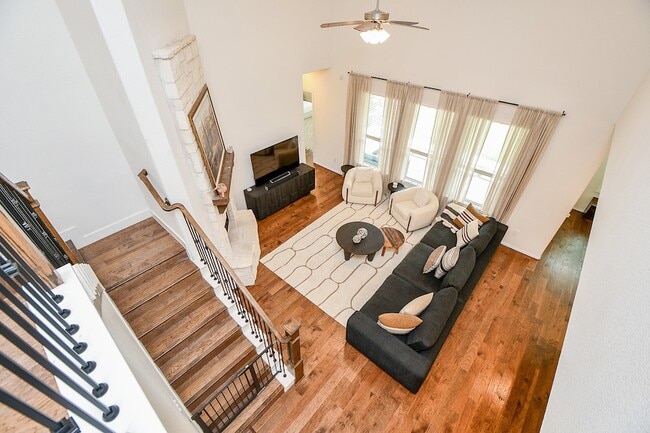 Photo - 4523 Juniper Ridge Ln