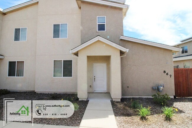 Building Photo - 867 Congaree Ln