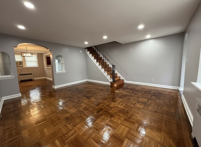 Photo - 1449 Elbridge St