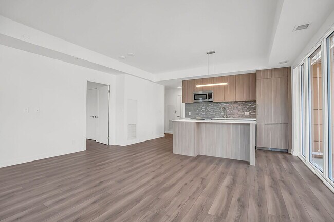 Photo - 88 Bathurst St