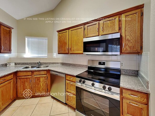 Photo - 11324 N 81st Dr