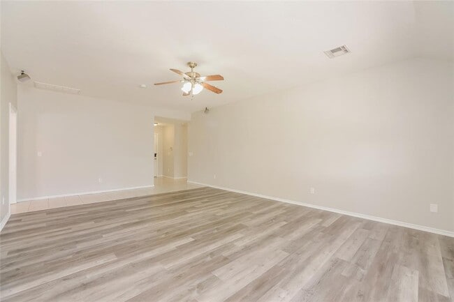 Photo - 430 NE 23rd Terrace
