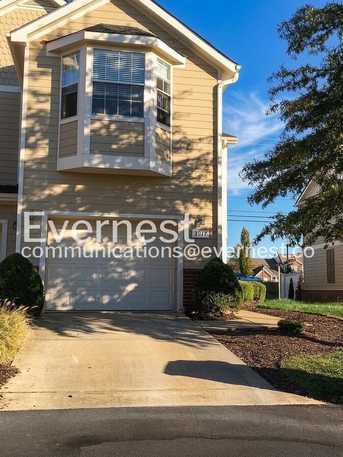 Photo - 3917 Cannonsgate Ln