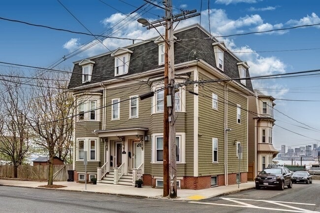 Photo - 10 Beacon St Unit 5