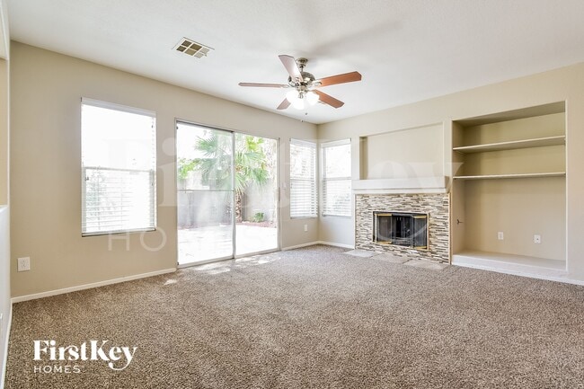 Photo - 6046 Evening View St