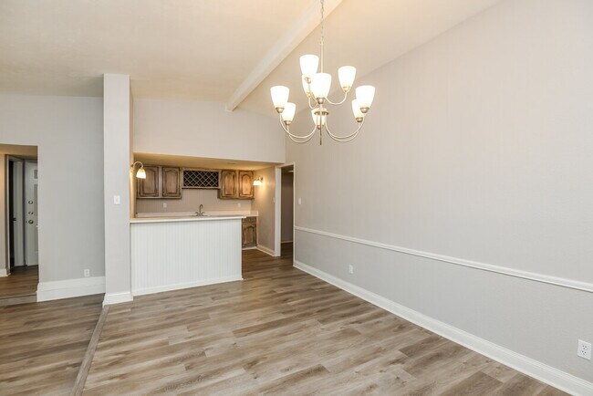 Photo - 4301 Campion Ln