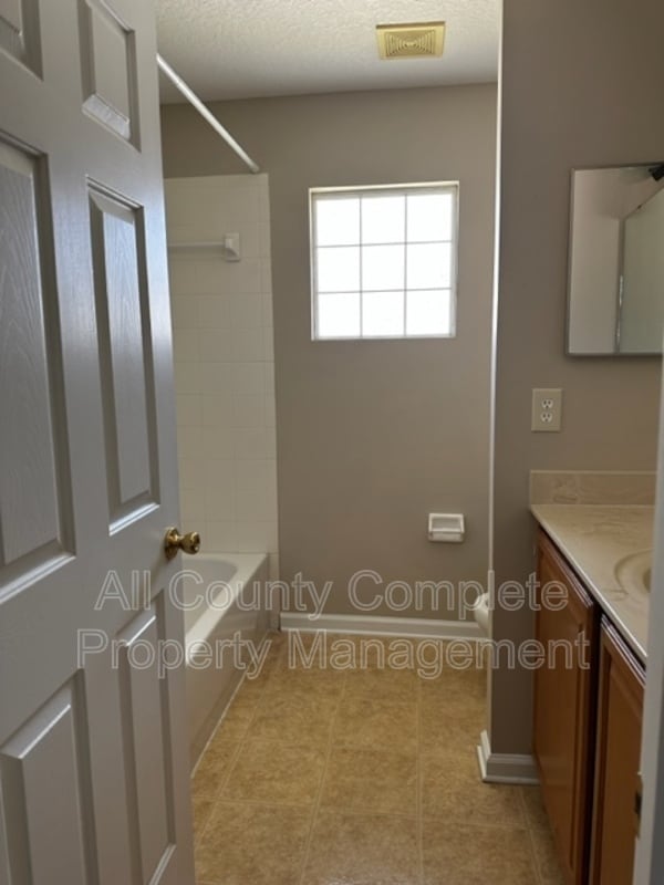 Photo - 4095 Pebble Brooke Circle South