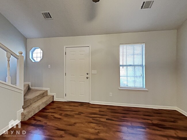 Photo - 4825 Hairston Pl