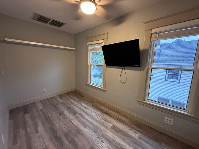 Dormitorio 1 - 734 Sims Ave Unidad 2