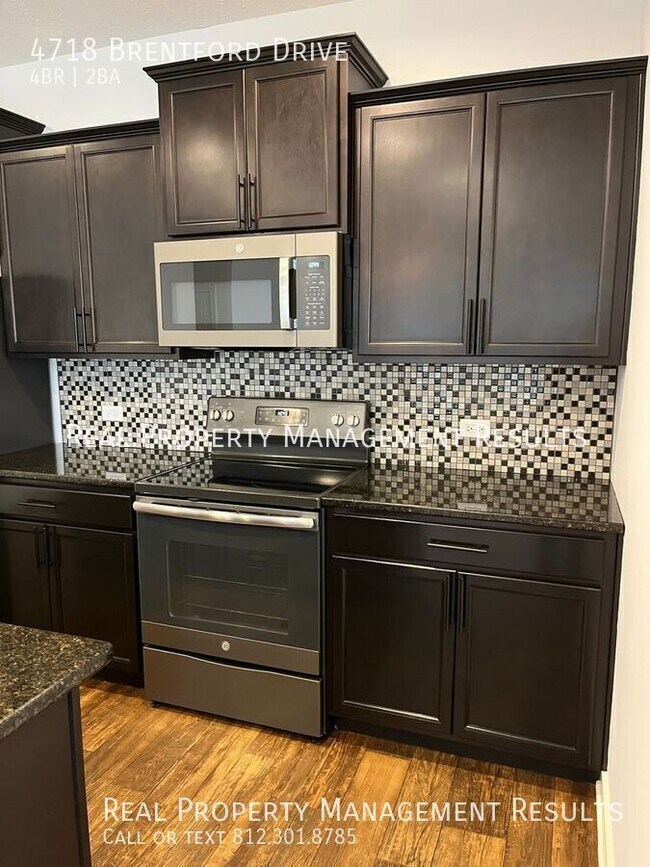 Photo - 4718 Brentford Dr