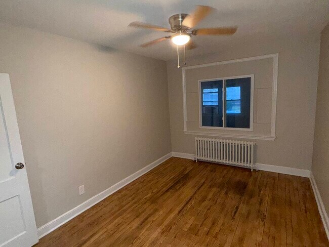 Photo - 5108 2nd St NW Unidad #2