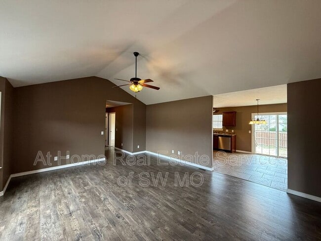 Photo - 1124 S Venice Ave