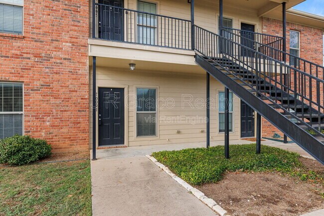 Photo - 10001 Amber Cir