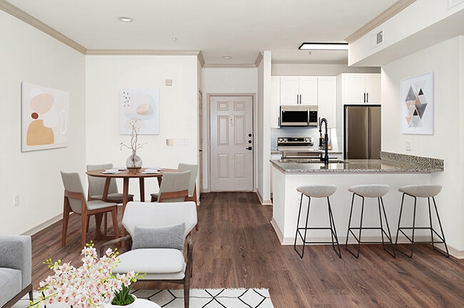 Photo - Cortland Wortham