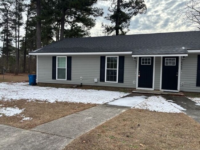 Photo - 6467 Rockford Dr Townhome