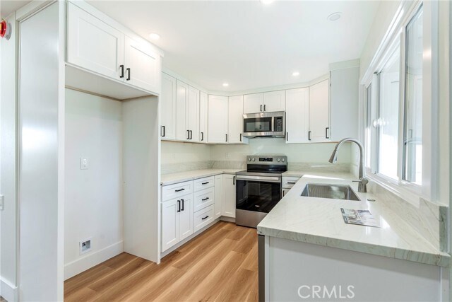 Photo - 23831 Pesaro