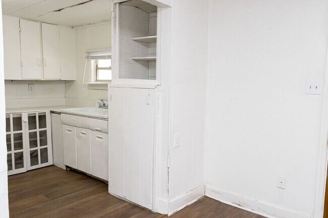 Photo - 4278 Spriggs St Unidad 1