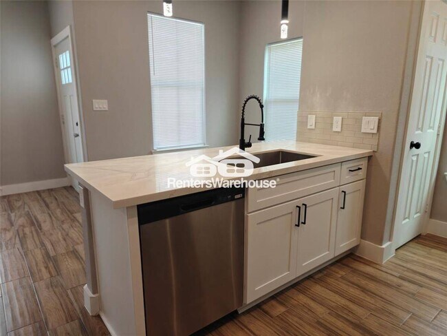 Photo - 4124 Vaughn St