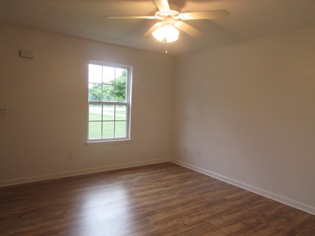 Photo - Murfreesboro Duplex - Prime Location Near ... Apartamento Unidad 4311 Cap Davis Ct