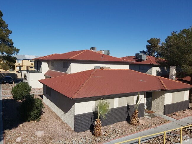 Building Photo - 5282 S Maryland Pkwy Unit A Rental