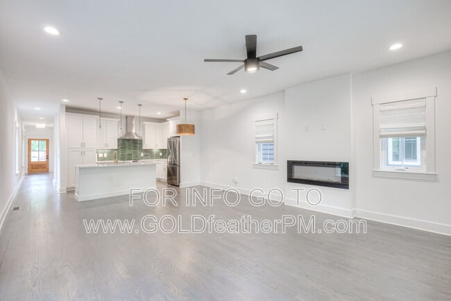 Photo - 709 23rd St