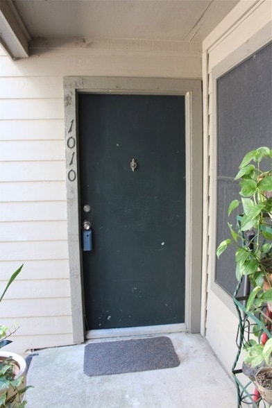 Photo - 16111 Aspenglen Dr Unit 1010