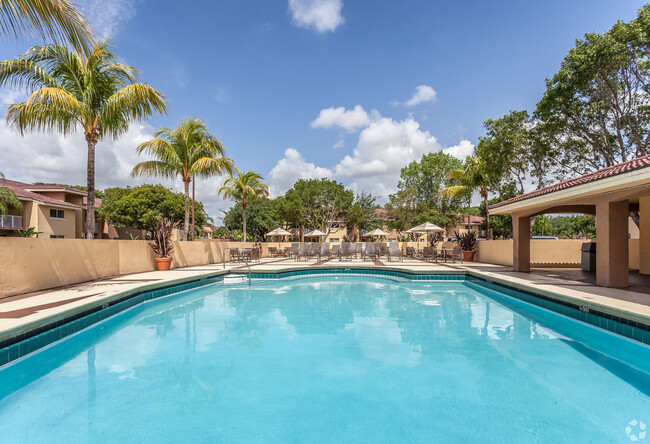 Building Photo - Fairway View Rental