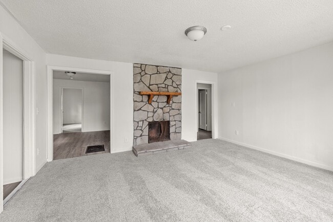 Photo - 1893 Princeton Ct SW
